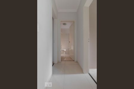 Corredor de apartamento para alugar com 2 quartos, 57m² em Bosque da Saúde, São Paulo