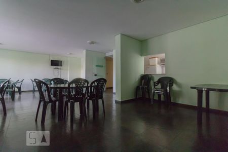 Apartamento para alugar com 57m², 2 quartos e 1 vaga Apartamento para alugar com 57m², 2 quartos e 1 vagaSalão de festas
