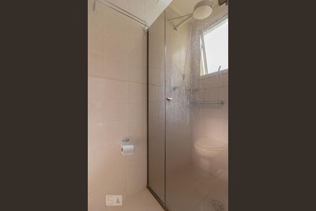 Banheiro  de apartamento para alugar com 2 quartos, 57m² em Bosque da Saúde, São Paulo