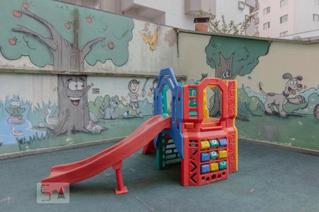 Apartamento para alugar com 57m², 2 quartos e 1 vaga Apartamento para alugar com 57m², 2 quartos e 1 vagaPlayground