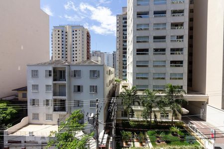 Sala Vista de apartamento para alugar com 2 quartos, 84m² em Perdizes, São Paulo