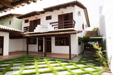 Área Externa de casa para alugar com 4 quartos, 399m² em Vila Osvaldo Rosa, Goiânia