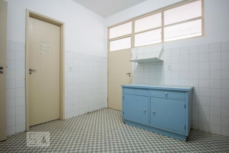 Cozinha de apartamento para alugar com 2 quartos, 107m² em Paraíso, São Paulo