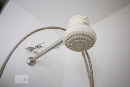 Apartamento para alugar com 107m², 2 quartos e 1 vaga Apartamento para alugar com 107m², 2 quartos e 1 vagaBanheiro serviço detalhe