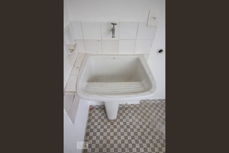Apartamento para alugar com 107m², 2 quartos e 1 vaga Apartamento para alugar com 107m², 2 quartos e 1 vagaLavanderia detalhe