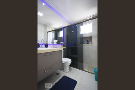Apartamento para alugar com 133m², 3 quartos e 2 vagas Apartamento para alugar com 133m², 3 quartos e 2 vagasBanheiro Suíte 2