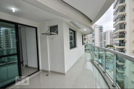 Varanda de apartamento à venda com 3 quartos, 76m² em Jacarepaguá, Rio de Janeiro