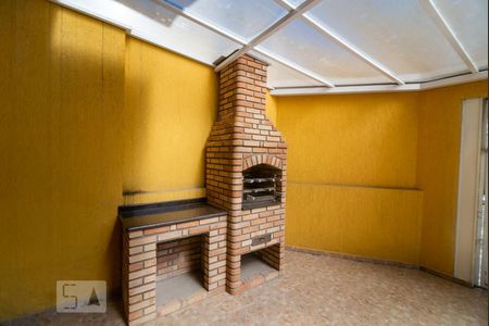 Casa à venda com 100m², 2 quartos e 3 vagasChurrasqueira