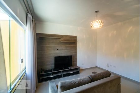 Sala de casa à venda com 2 quartos, 100m² em Vila Carrão, São Paulo