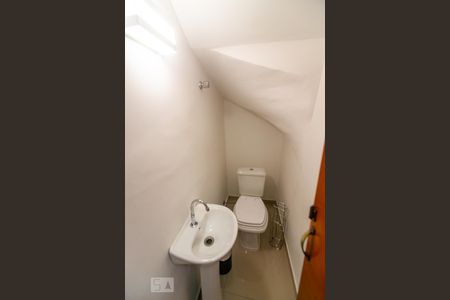 Lavabo de casa à venda com 2 quartos, 100m² em Vila Carrão, São Paulo