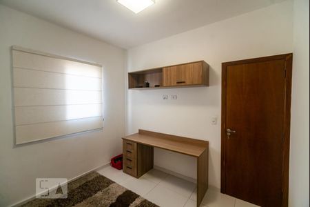 Casa à venda com 100m², 2 quartos e 3 vagasSuíte 2