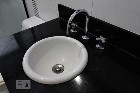 Apartamento para alugar com 140m², 4 quartos e 2 vagasBanheiro Social
