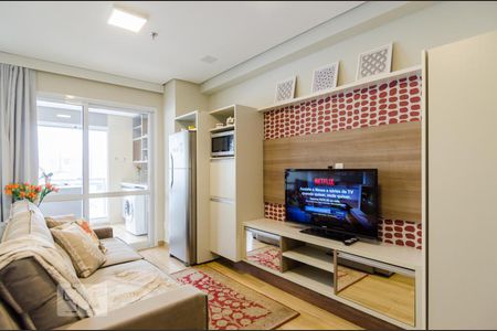 Sala de kitnet/studio para alugar com 1 quarto, 42m² em Baeta Neves, São Bernardo do Campo