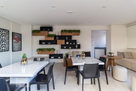 Apartamento à venda com 35m², 2 quartos e sem vaga Apartamento à venda com 35m², 2 quartos e sem vagaSalão de festas