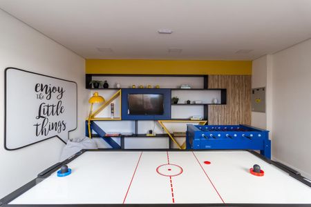 Apartamento à venda com 35m², 2 quartos e sem vaga Apartamento à venda com 35m², 2 quartos e sem vagaSalão de jogos