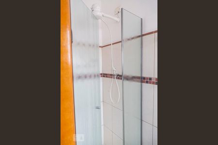 Casa de condomínio à venda com 135m², 3 quartos e 1 vagaBanheiro 2