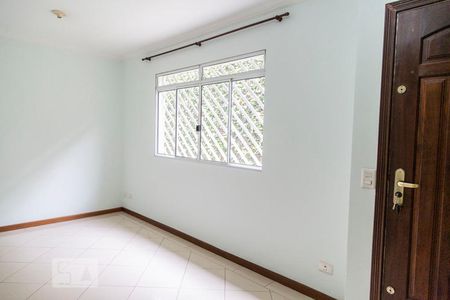 Sala de casa de condomínio à venda com 3 quartos, 135m² em Vila Jacuí, São Paulo