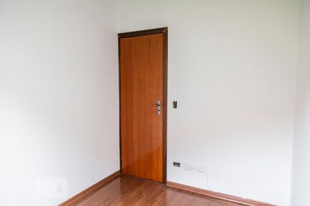 Casa de condomínio à venda com 135m², 3 quartos e 1 vagaQuarto 2