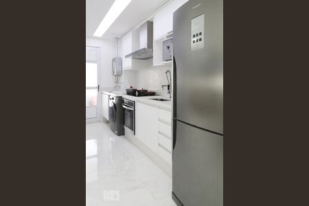 Apartamento à venda com 80m², 2 quartos e 2 vagasCozinha