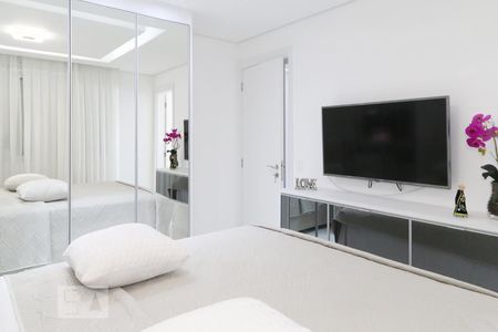 Apartamento à venda com 80m², 2 quartos e 2 vagasSuíte