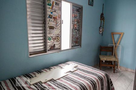 Quarto 2 de casa à venda com 3 quartos, 75m² em Vila Paranaguá, São Paulo