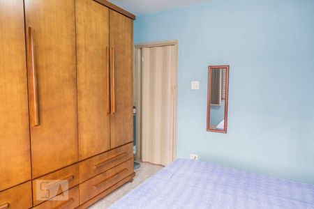 Quarto 1 de casa à venda com 3 quartos, 75m² em Vila Paranaguá, São Paulo