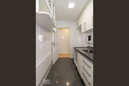 Apartamento para alugar com 65m², 3 quartos e 1 vaga Apartamento para alugar com 65m², 3 quartos e 1 vagaCozinha