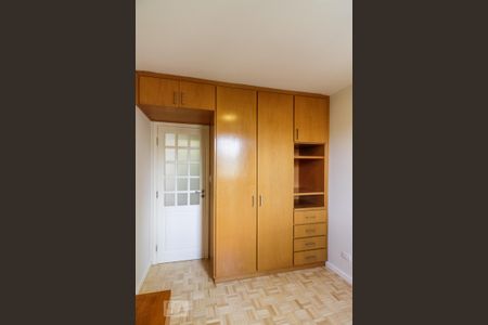 Apartamento para alugar com 65m², 3 quartos e 1 vaga Apartamento para alugar com 65m², 3 quartos e 1 vagaQuarto 3