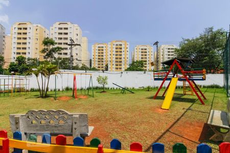 Apartamento para alugar com 65m², 3 quartos e 1 vaga Apartamento para alugar com 65m², 3 quartos e 1 vagaPlayground