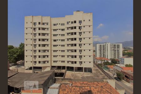 Vista da sala de apartamento para alugar com 2 quartos, 56m² em Todos Os Santos, Rio de Janeiro