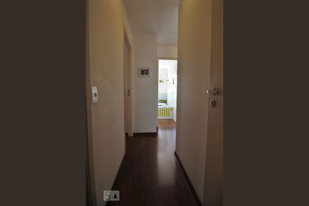 Apartamento à venda com 145m², 4 quartos e 3 vagasCorredor