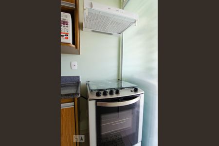 Cozinha de apartamento à venda com 1 quarto, 45m² em Cambuí, Campinas
