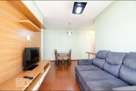 Sala de apartamento à venda com 1 quarto, 45m² em Cambuí, Campinas