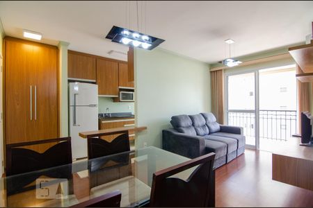 Sala de apartamento à venda com 1 quarto, 45m² em Cambuí, Campinas