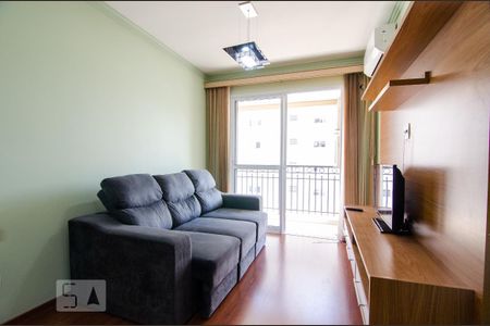 Sala de apartamento à venda com 1 quarto, 45m² em Cambuí, Campinas