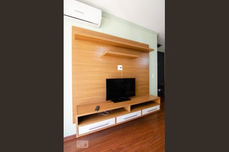 Sala de apartamento à venda com 1 quarto, 45m² em Cambuí, Campinas