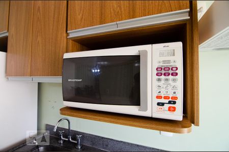 Cozinha de apartamento à venda com 1 quarto, 45m² em Cambuí, Campinas