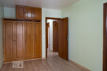 QUARTO 3 SUITE de apartamento para alugar com 3 quartos, 133m² em Vila Ester, São Paulo