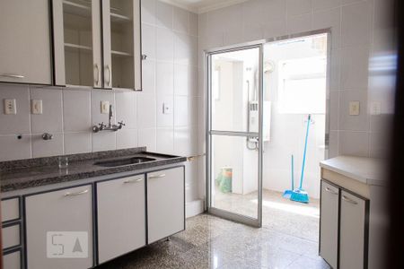Apartamento para alugar com 133m², 3 quartos e 1 vaga Apartamento para alugar com 133m², 3 quartos e 1 vagaCOZINHA