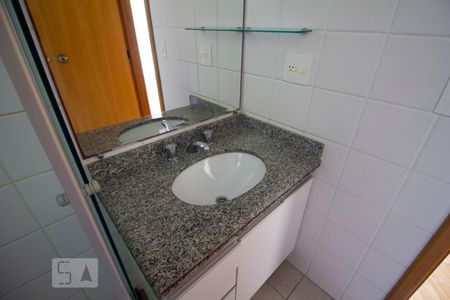 Apartamento para alugar com 75m², 3 quartos e 2 vagasPia