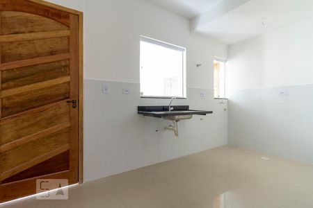 Cozinha de casa de condomínio para alugar com 1 quarto, 26m² em Cidade Patriarca, São Paulo