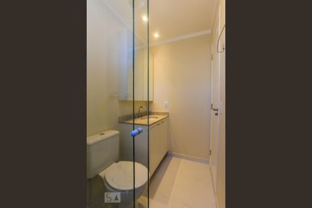 Apartamento para alugar com 64m², 2 quartos e 2 vagas Apartamento para alugar com 64m², 2 quartos e 2 vagasBanheiro da Suite