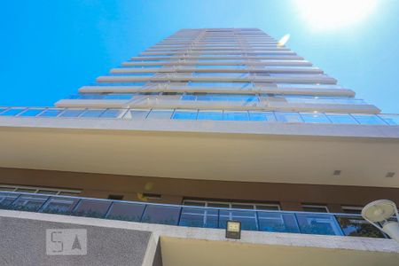 Apartamento para alugar com 64m², 2 quartos e 2 vagas Apartamento para alugar com 64m², 2 quartos e 2 vagasFachada