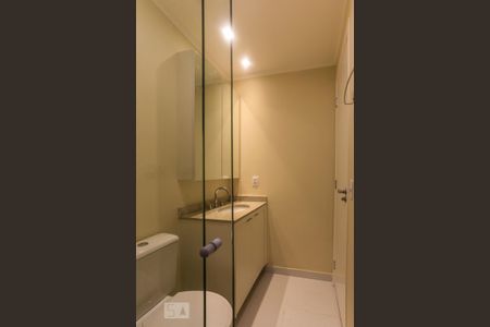 Apartamento para alugar com 64m², 2 quartos e 2 vagas Apartamento para alugar com 64m², 2 quartos e 2 vagasBanheiro