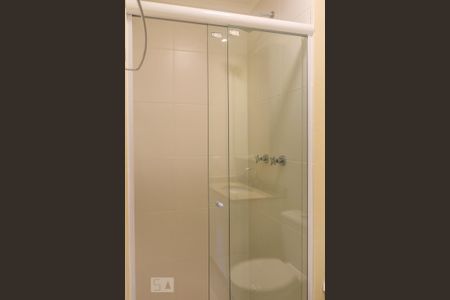 Banheiro de apartamento para alugar com 2 quartos, 63m² em Jardim Glória, São Paulo
