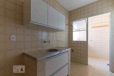Cozinha de kitnet/studio para alugar com 1 quarto, 46m² em Botafogo, Campinas