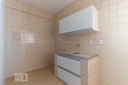 Cozinha de kitnet/studio para alugar com 1 quarto, 46m² em Botafogo, Campinas