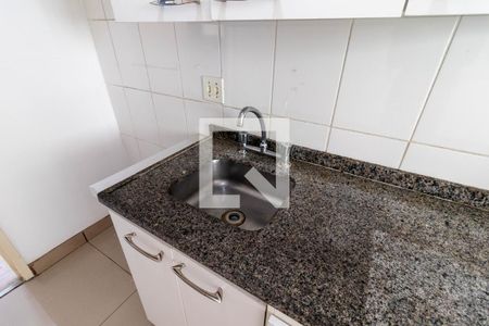 Apartamento para alugar com 50m², 3 quartos e 1 vaga Apartamento para alugar com 50m², 3 quartos e 1 vagaCozinha - Pia