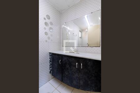 Apartamento para alugar com 50m², 3 quartos e 1 vaga Apartamento para alugar com 50m², 3 quartos e 1 vagaBanheiro