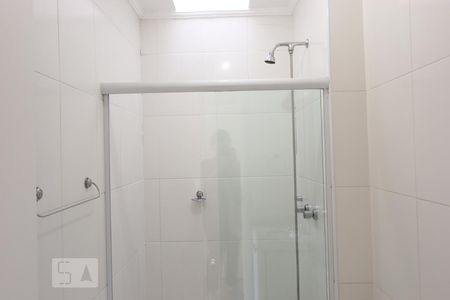 Casa de condomínio à venda com 145m², 3 quartos e 2 vagassuite